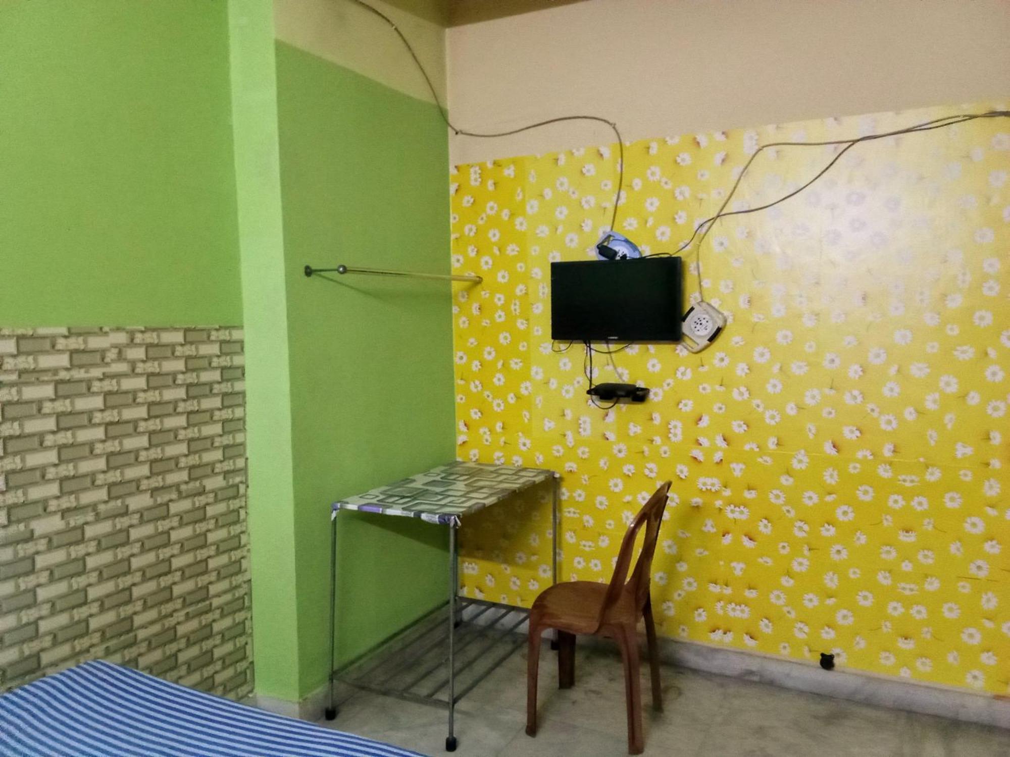 Amar Priya Guest House โกลกาตา ภายนอก รูปภาพ